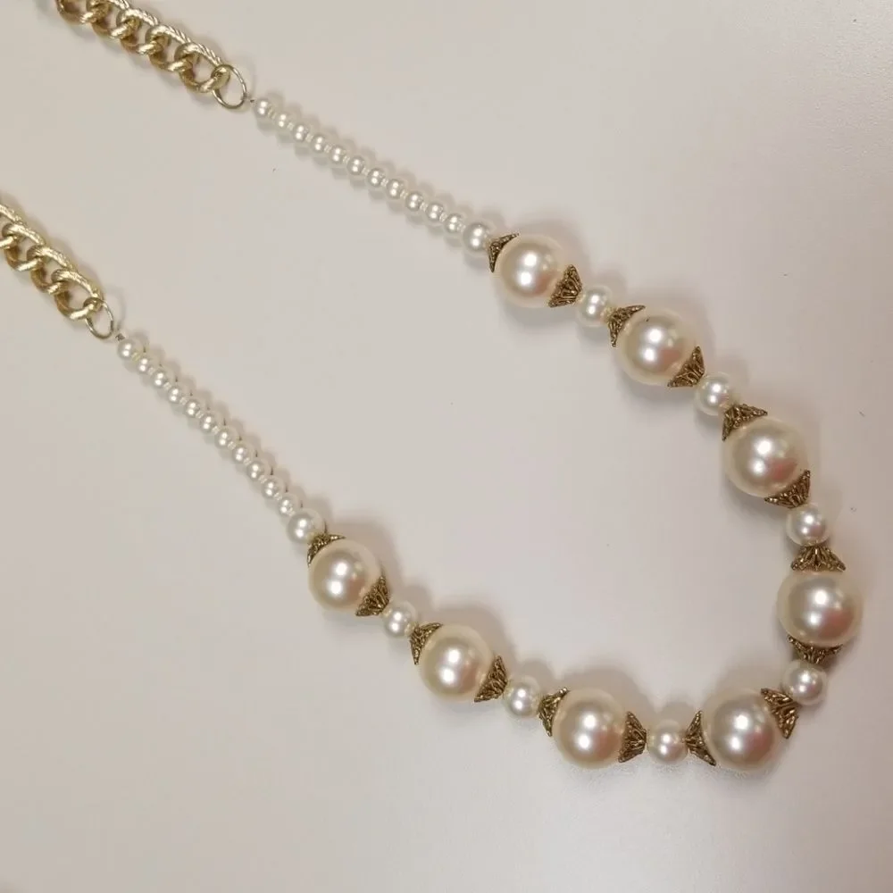 Pearl long necklace